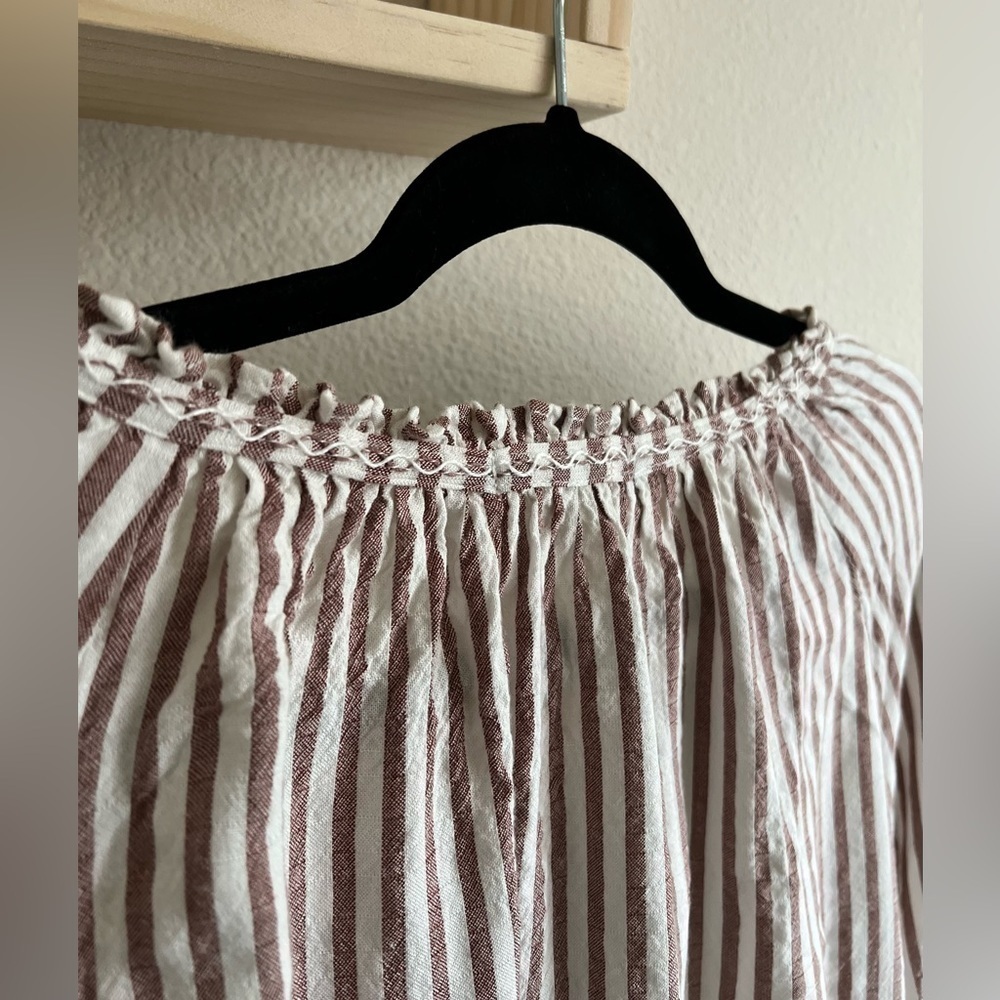 𝅺MAX Studio Long Sleeve Striped Ivory and Brown Blouse. Size Small. EUC. - Picture 2 of 7